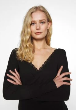 Anna Field T-Shirt À Manches Longues - Black 11 Anna Field T-Shirt À Manches Longues - Black -Anna Field 0028a219b8b74568a76b6574379496b9