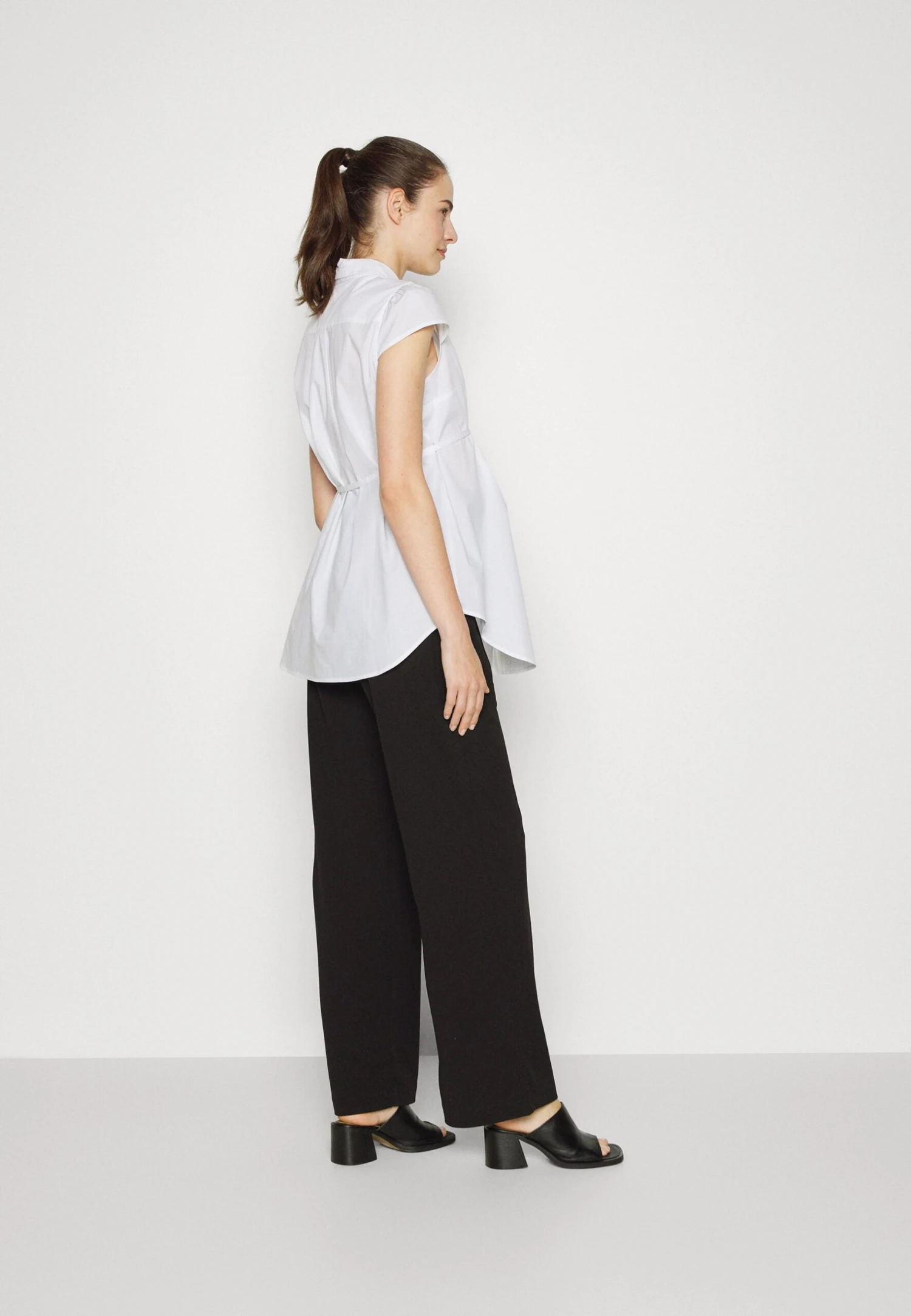 Chemisier - White 5 Chemisier - White – Image 3