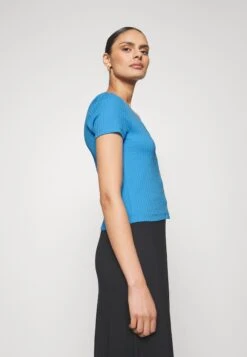 Anna Field Gilet - Blue -Anna Field 24950c3cf39b4e9ab2f477f7526de89c