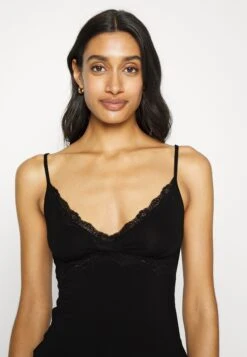 Anna Field 2 Pack - Chemise De Nuit / Nuisette - Black/Grey 13 Anna Field 2 Pack - Chemise De Nuit / Nuisette - Black/Grey -Anna Field 3889161635964fb39b8492ba5a301320