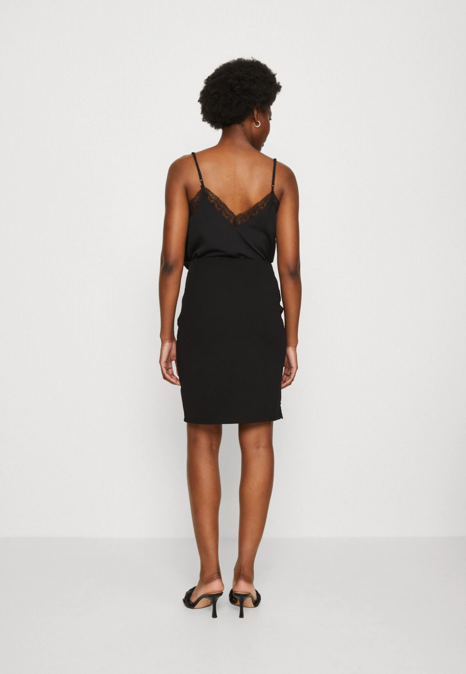 Anna Field Jupe Crayon - Black 5 Anna Field Jupe Crayon - Black – Image 3