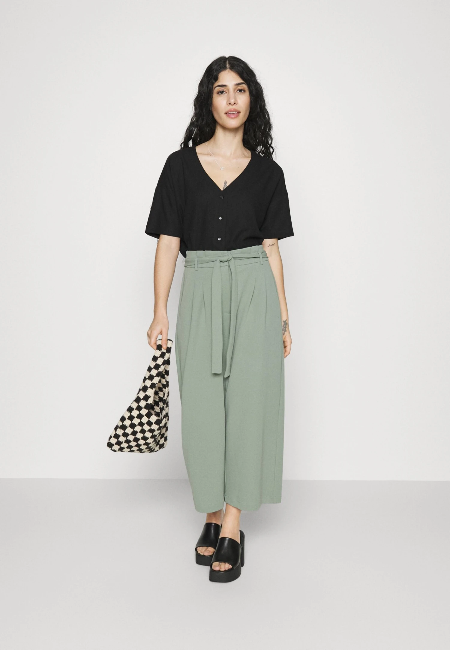 Circular Petite - Pantalon Classique - Green 4 Circular Petite - Pantalon Classique - Green â Image 2