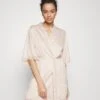 Anna Field Peignoir - Off-White 2 Anna Field Peignoir - Off-White -Anna Field 4e758561f8064a60a30d767f34d92bf3