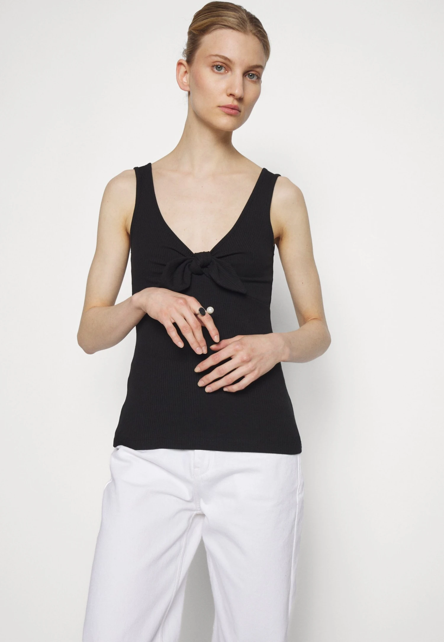 Anna Field Débardeur - Black 6 Anna Field Débardeur - Black – Image 4