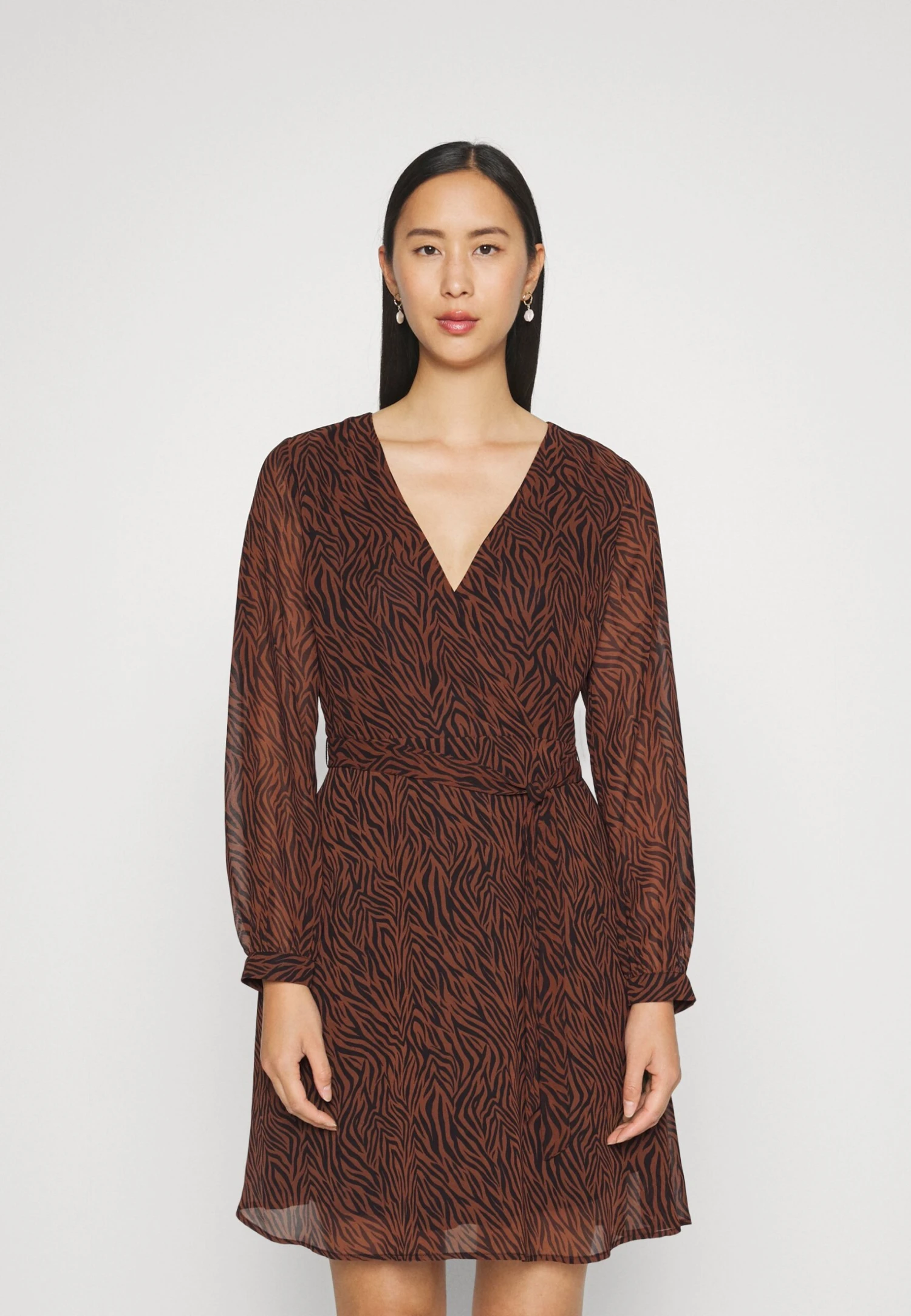 Anna Field Robe De Jour - Black/Beige 3 Anna Field Robe De Jour - Black/Beige