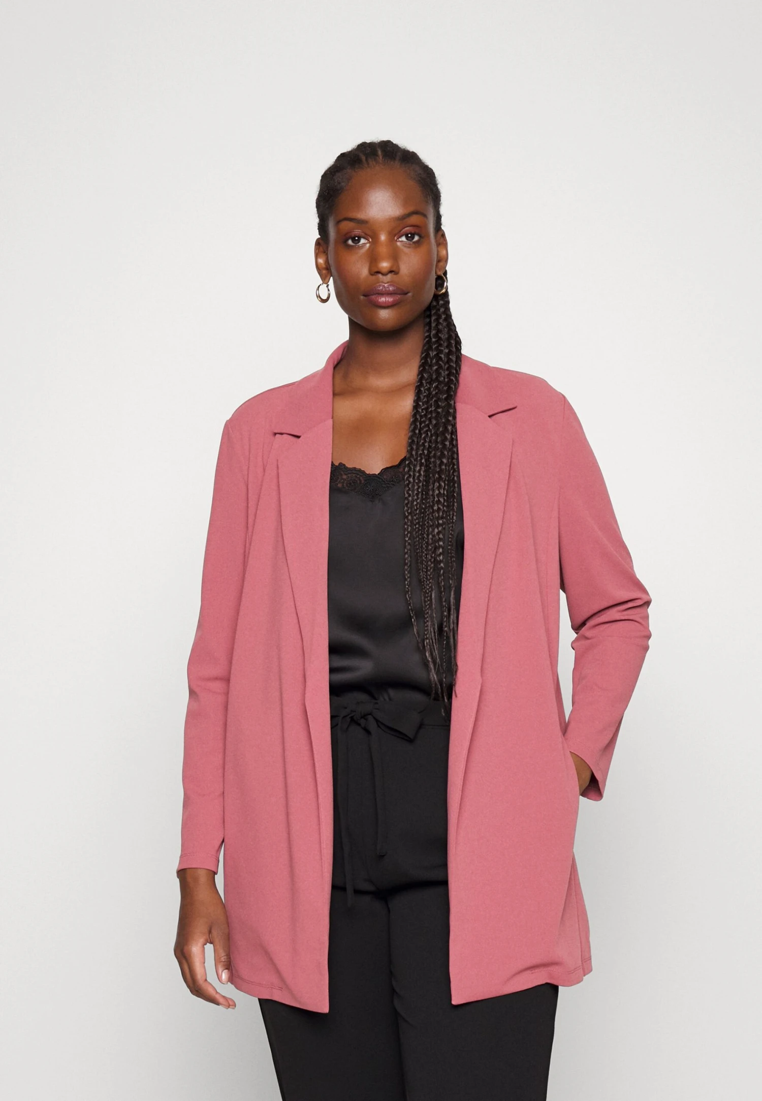 Manteau Court - Rose 3 Manteau Court - Rose