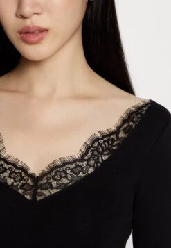 Anna Field Robe Pull - Black 13 Anna Field Robe Pull - Black -Anna Field 6a87e35e7bba40e38a52c01e69371ada