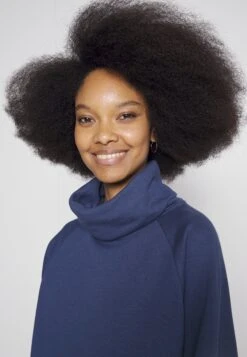 Anna Field Sweatshirt - Blue 11 Anna Field Sweatshirt - Blue -Anna Field 7d89ebf7bb6d41c1a48a7aa591082d60