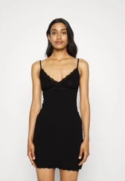 Anna Field 2 Pack - Chemise De Nuit / Nuisette - Black/Grey 9 Anna Field 2 Pack - Chemise De Nuit / Nuisette - Black/Grey -Anna Field 7e702b7819da4be3ae3ec229f073876a