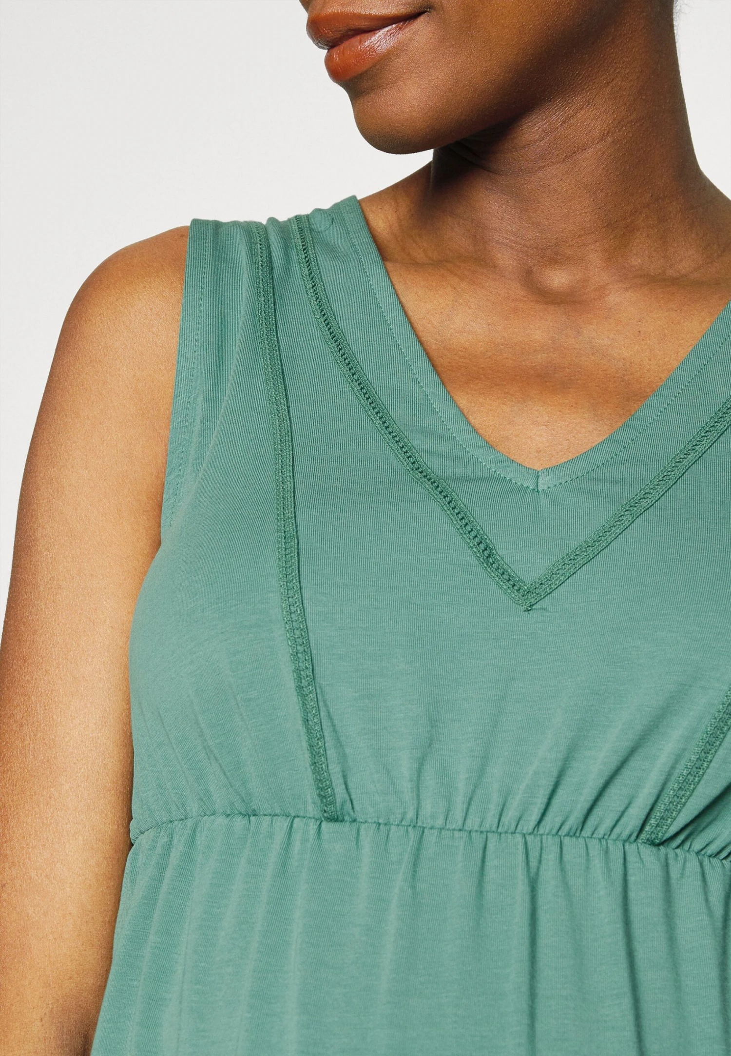 Débardeur - Dark Green 8 Débardeur - Dark Green – Image 6