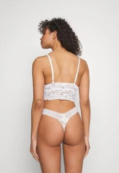 Anna Field 2 Pack Stella / 001 - White_402 - Pink - Brassière - 001 - White_402 - Pink -Anna Field a6a3b721c23043dfb85d4d4a19f6182e