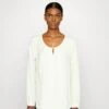 Anna Field Tunique - Off-White -Anna Field a73ed914844d4b37918d8714c26528c4