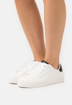 Anna Field Baskets Basses - White/Black