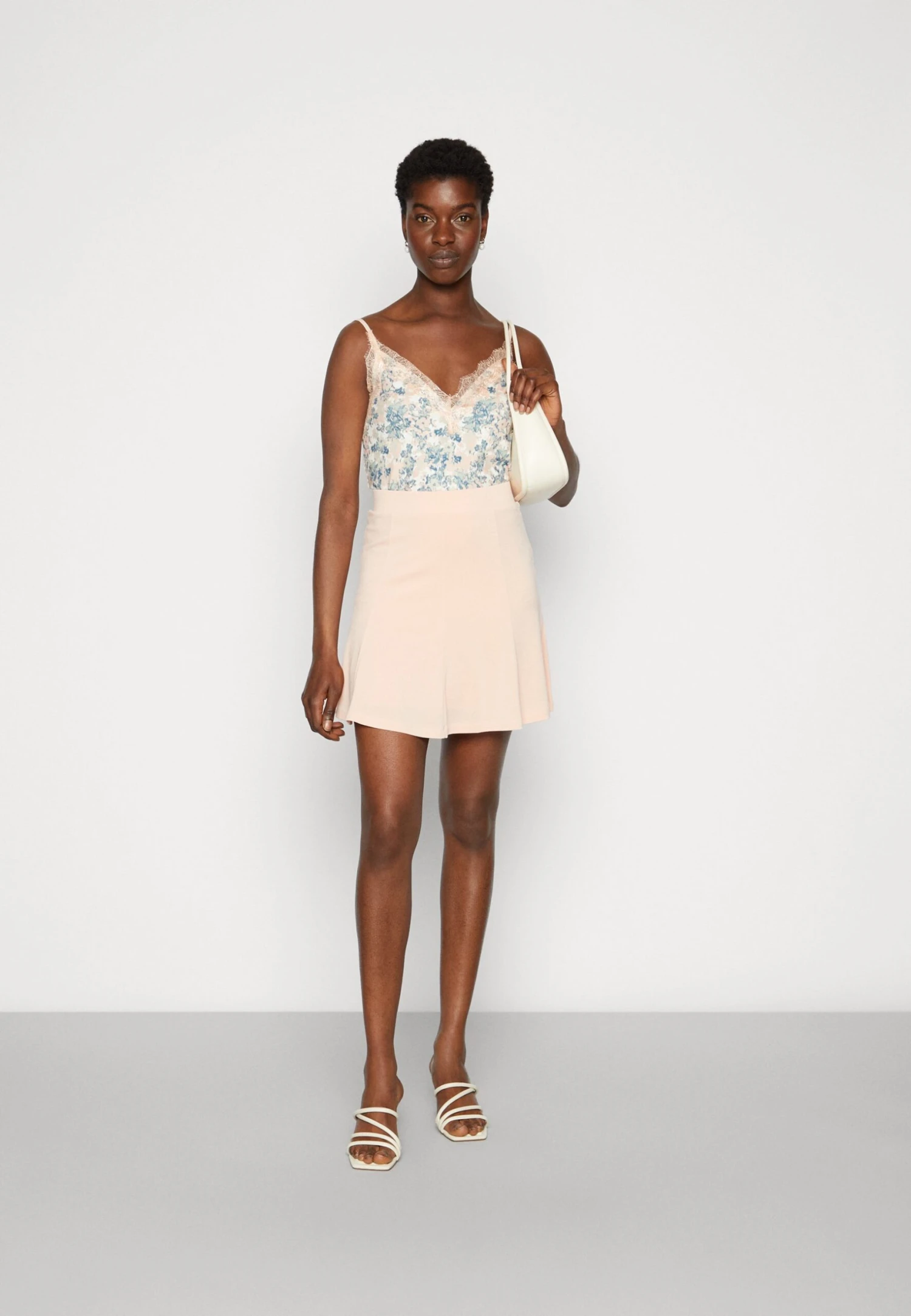 Anna Field Jupe Trapèze - Light Pink 4 Anna Field Jupe Trapèze - Light Pink – Image 2