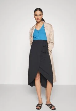 Anna Field Gilet - Blue -Anna Field fe4169804d2c40488ac7c00383e372f8